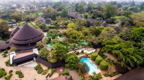 Отель Safari Park Hotel  Найроби